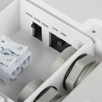 BENO 12-18W CCT-L-W Přisazené svítidlo LED